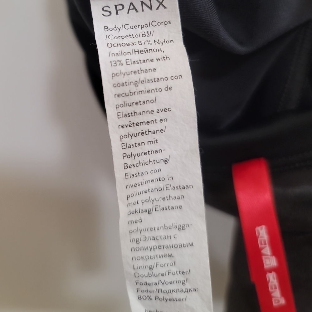 Spanx Faux Leather Black Legging Small Contoured Power Waistband Shapes Lifts - Picture 9 of 9